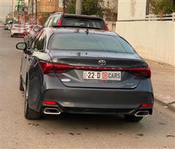 تويوتا أفالون